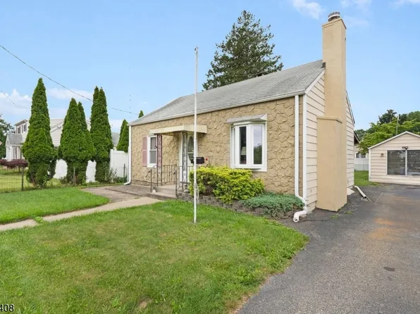 31 N Dell Ave, Roxbury Twp., NJ 07847