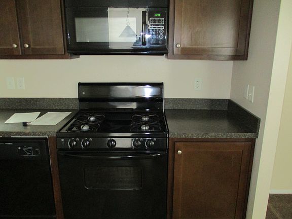2nd image of 6471 Division Ave S #27