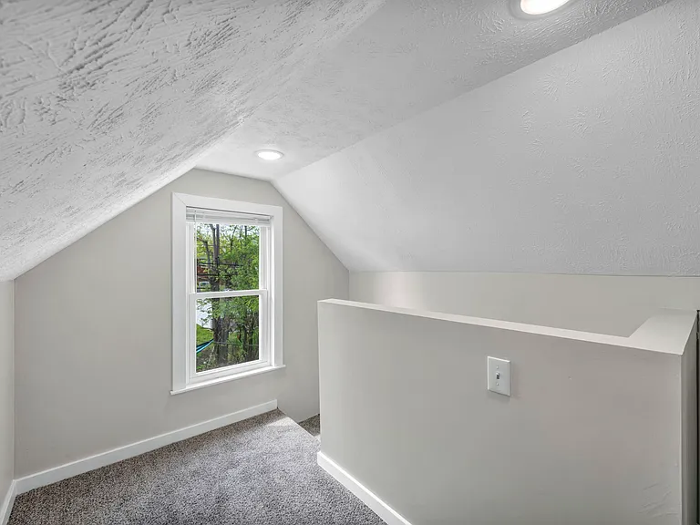 20830 Trebec Ave — Photo 10