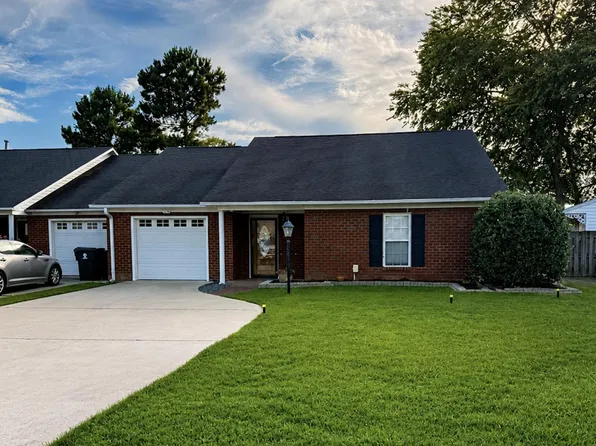 105 Emily Drive #B, Winterville, NC 28590