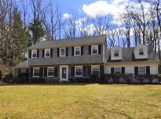 561 Bair Rd, Berwyn, PA 19312