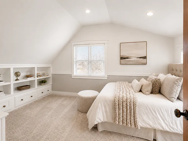 1315 W Henderson St #2 — Photo 16