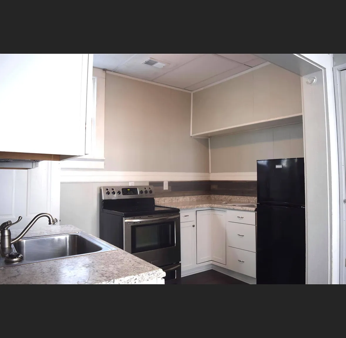 613 Hess Avenue - 1 — Photo 3