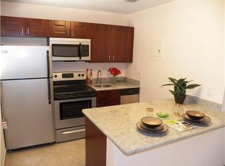 1114 SW 4th St APT 2, Fort Lauderdale, FL 33312