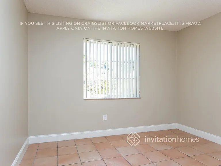 15927 SW 82nd St — Photo 14