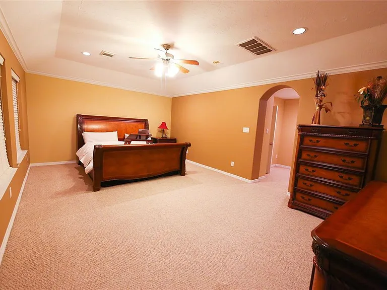 1375 Ella Pl — Photo 16