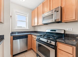 3608 W Dickens Ave APT 3, Chicago, IL 60647