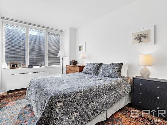 3rd image of 1510 Lexington Ave APT 2G
