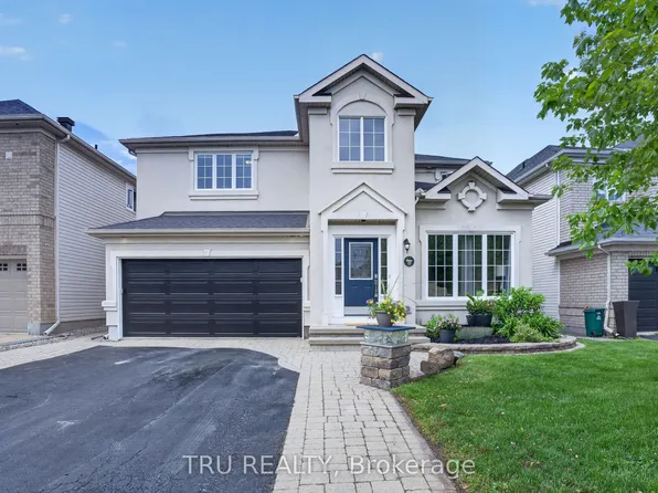 57 Golflinks Dr, Ottawa, ON K2J 4Y4