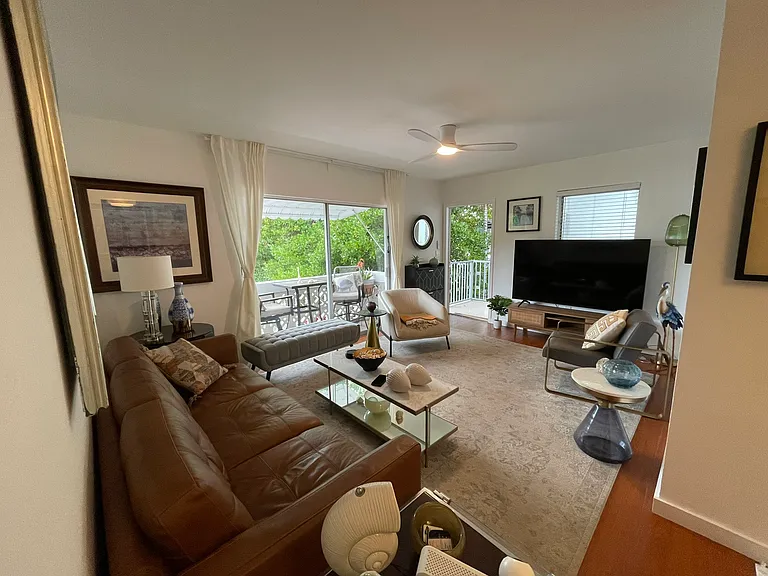 1021 Michigan Ave #7 — Photo 1