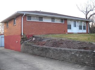 307 Garden City Dr, Monroeville, PA 15146