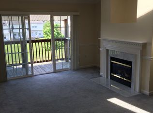 152 Brookland Ct APT 12, Winchester, VA 22602