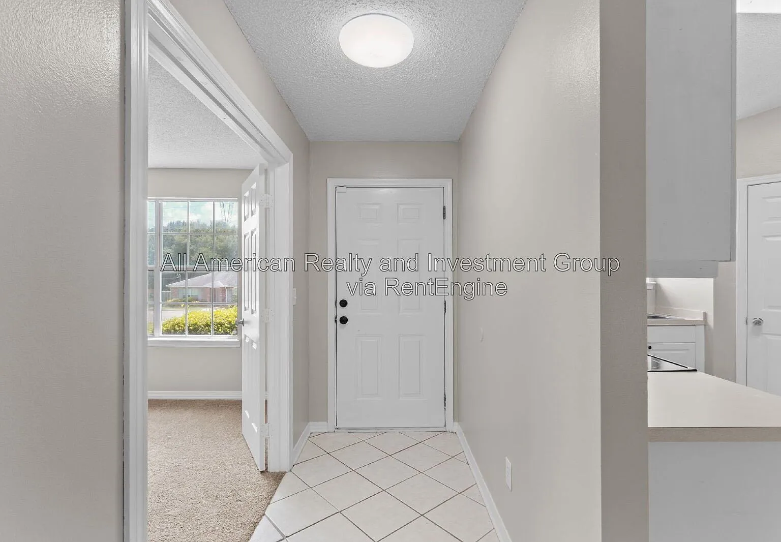 3 bed, 2.0 bath, 1512 sqft, $1,900 — Photo 3