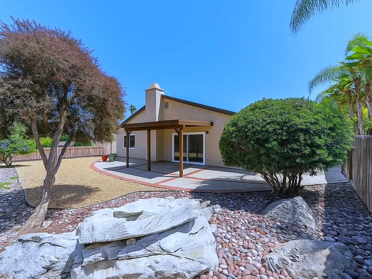 Montiel Rd — Photo 19