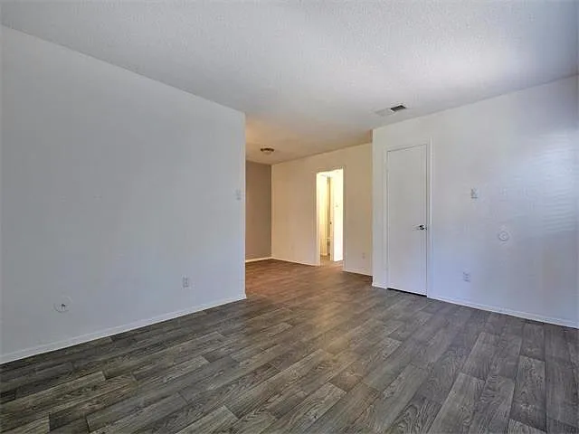 5009 Copperbend Blvd #A — Photo 2