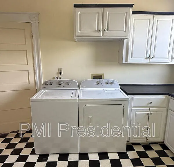 2804 E Leigh St #B — Photo 10