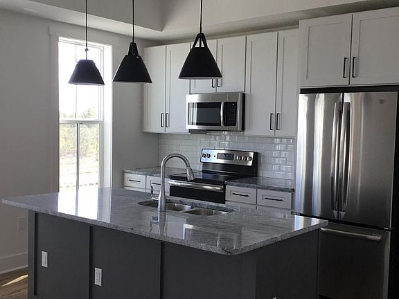4th image of 204 Arcadian Row #307