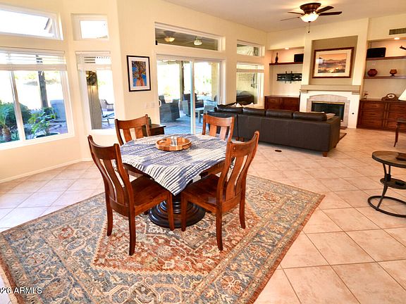 3rd image of 22623 N ROBERTSON Drive