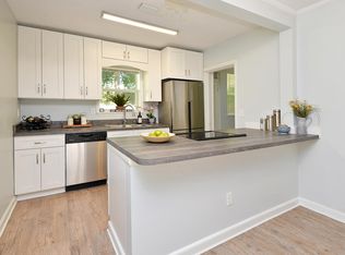 2878 Belair Rd E, Jacksonville, FL 32207