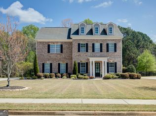 335 Park Haven Ln, Tyrone, GA