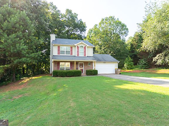 2nd image of 1537 Cardinal Ln
