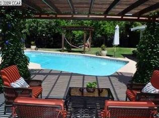 132 Santiago Dr, Danville, CA 94526