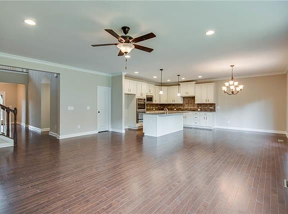 5th image of 9133 Macauley Ln #489-lot 489