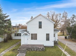 214 E State St, Cheboygan, MI 49721