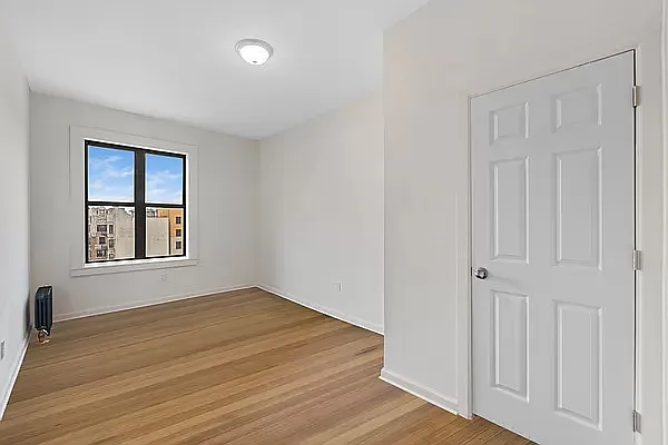 Rented by REAL New York | media 21