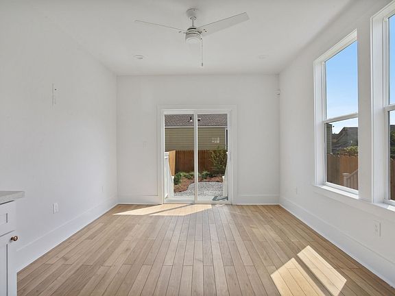 5th image of 2725-2727 3rd St #2725