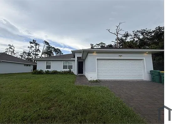 4 bed, 1914 sqft, $2,195 — Photo 1