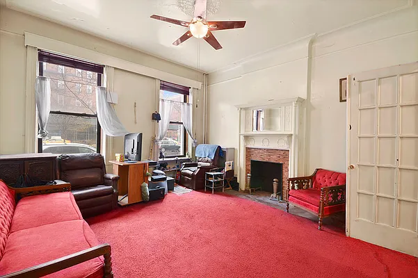 Sold by Corcoran | media 28