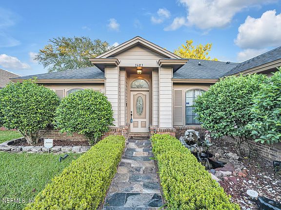 2nd image of 3483 WENTWORTH Circle W