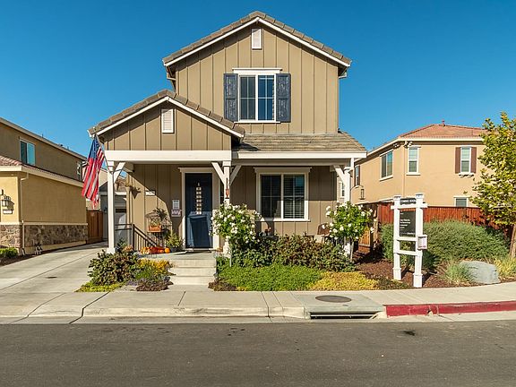 2nd image of 2501 Apricot Way