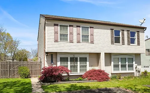 155 Redwood Dr Photo 1