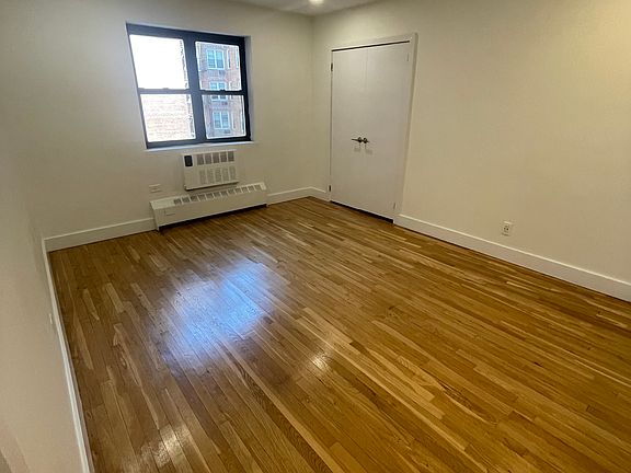 5th image of 149-35 Northern Blvd E Unit 2N