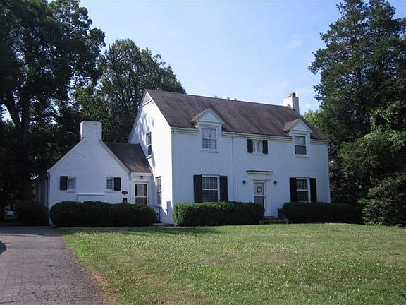 2nd image of 165 Taliaferro St