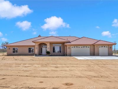 6345 La Mesa Rd, Phelan, CA, 92371