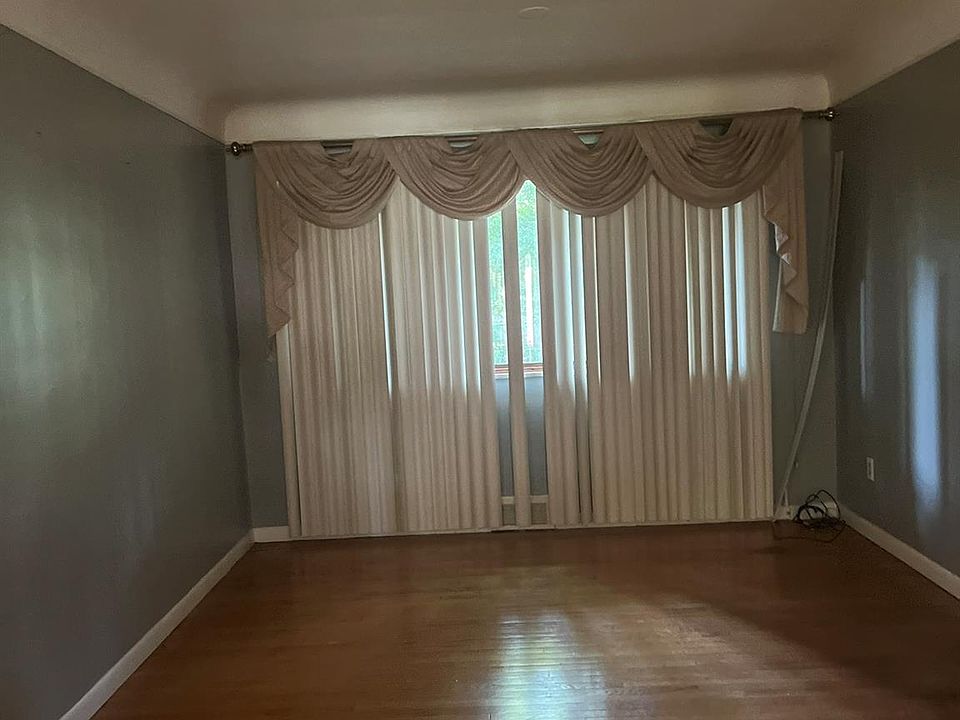 19031 Greenwald Dr, photo 2