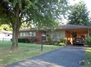 240 Alvey Dr, Madisonville, KY 42431