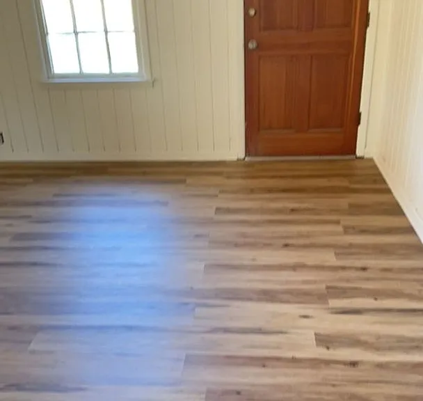 1423 Barganier Ln — Photo 2