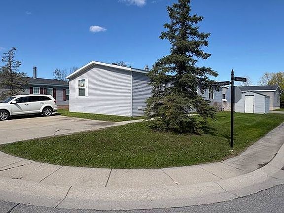 5th image of 58152 Meadow Creek Blvd