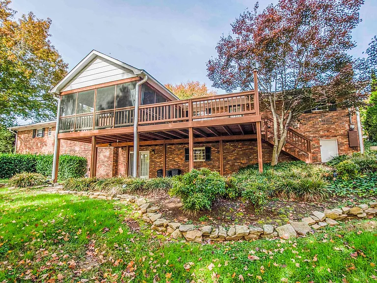 3924 Arline Dr — Photo 35