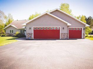 5312 Roosevelt Dr, Hermantown, MN 55811