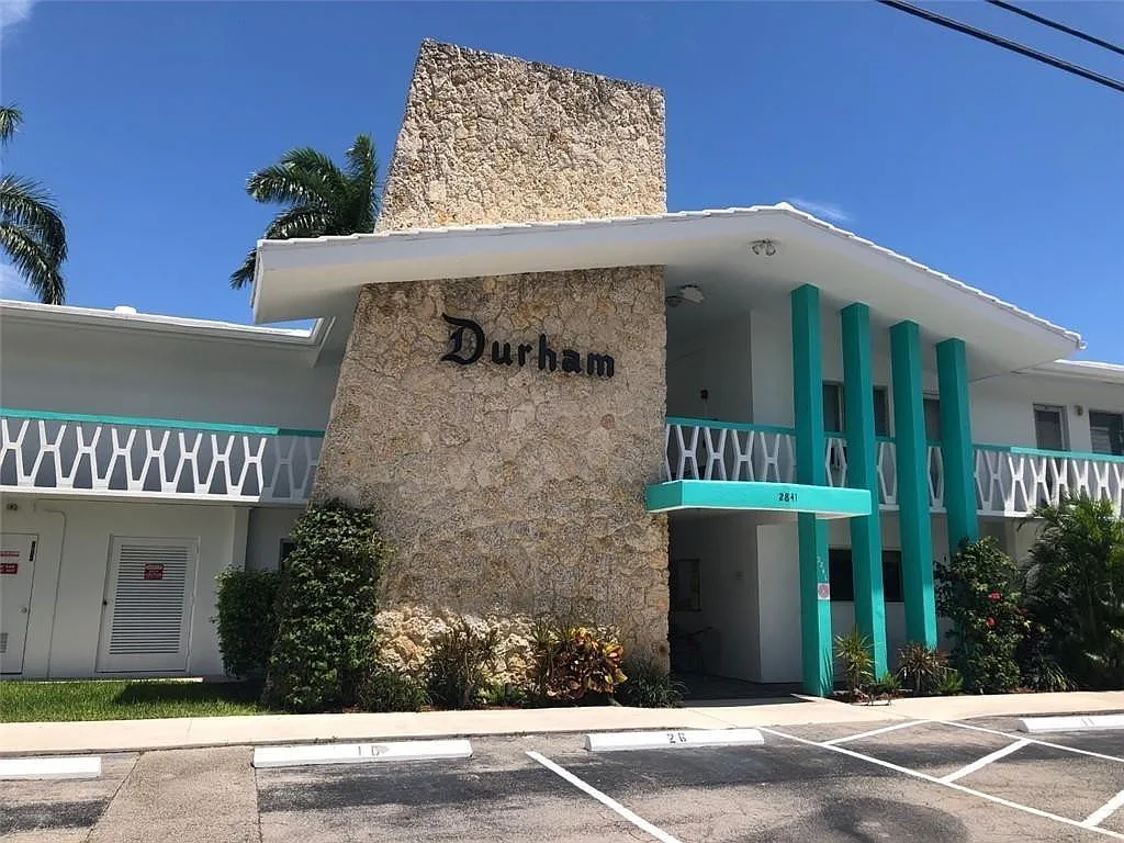 Durham — Photo 2