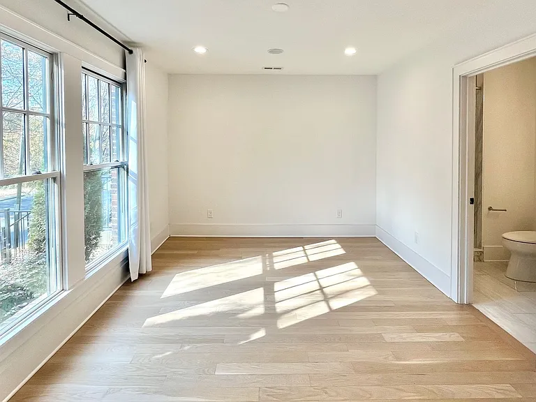 610 West Blvd — Photo 7
