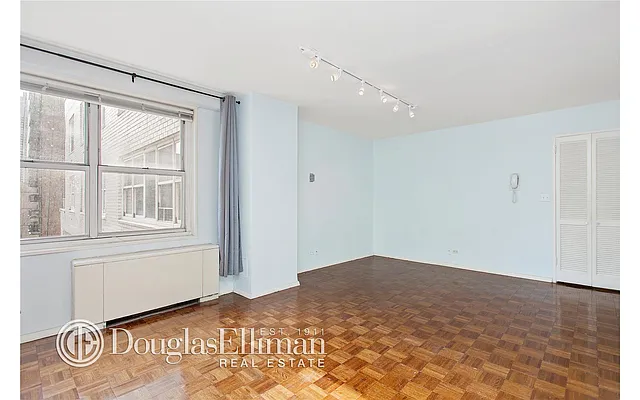 Rented by Douglas Elliman | media 5