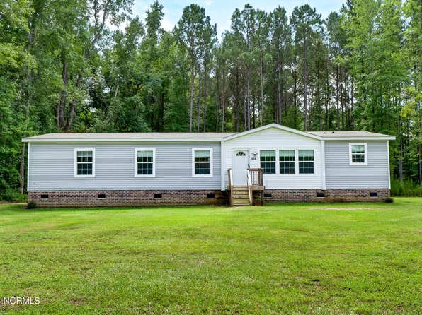908 Camp Kirkwood Road, Watha, NC 28478