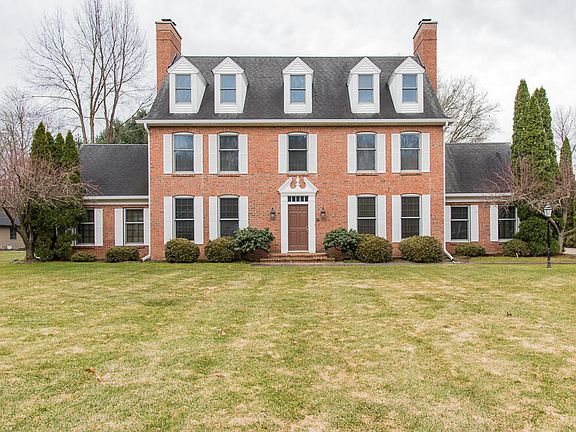 2nd image of 5395 Green Pine Ln