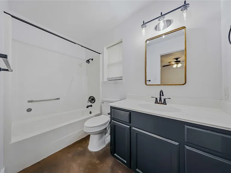 3029 Twin Creek Dr — Photo 13